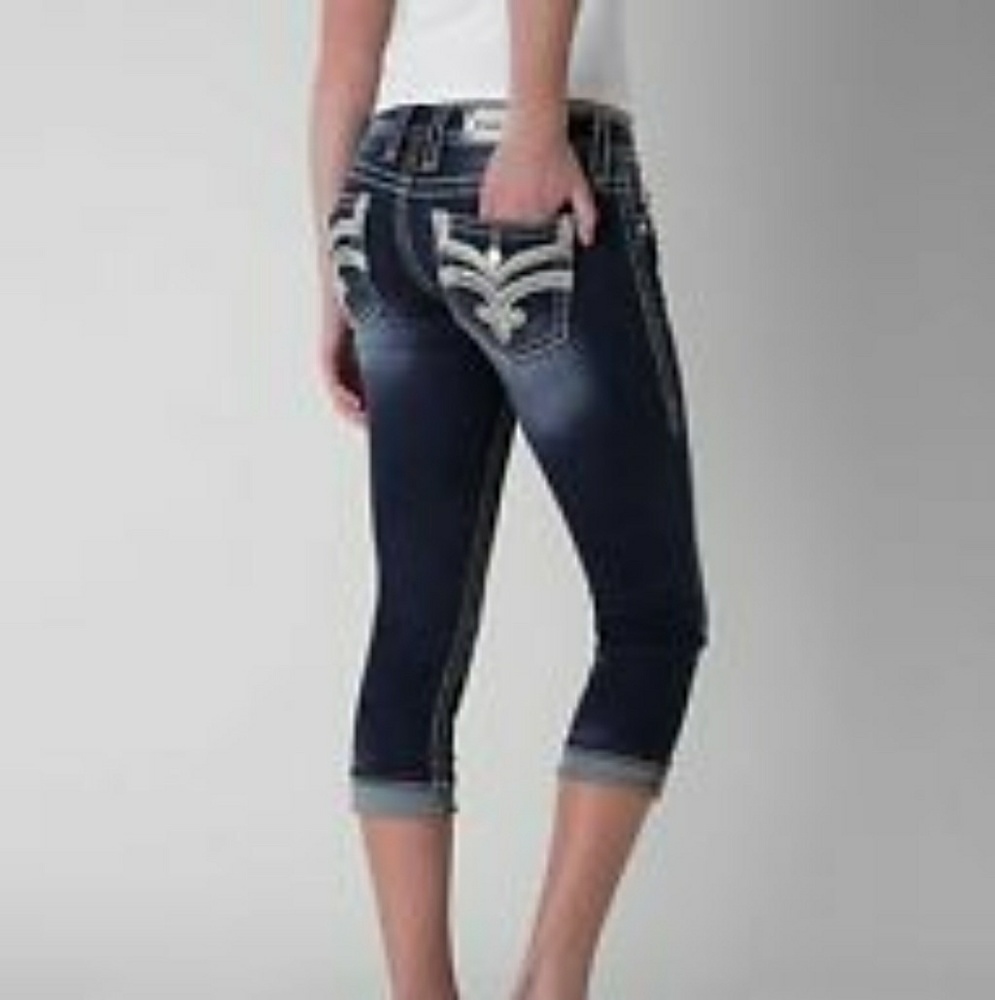 Rock Revival Charlotte Capri